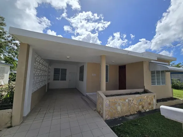 Urb Garcia Calle Del Pilar #155, Aguadilla, PR 00603