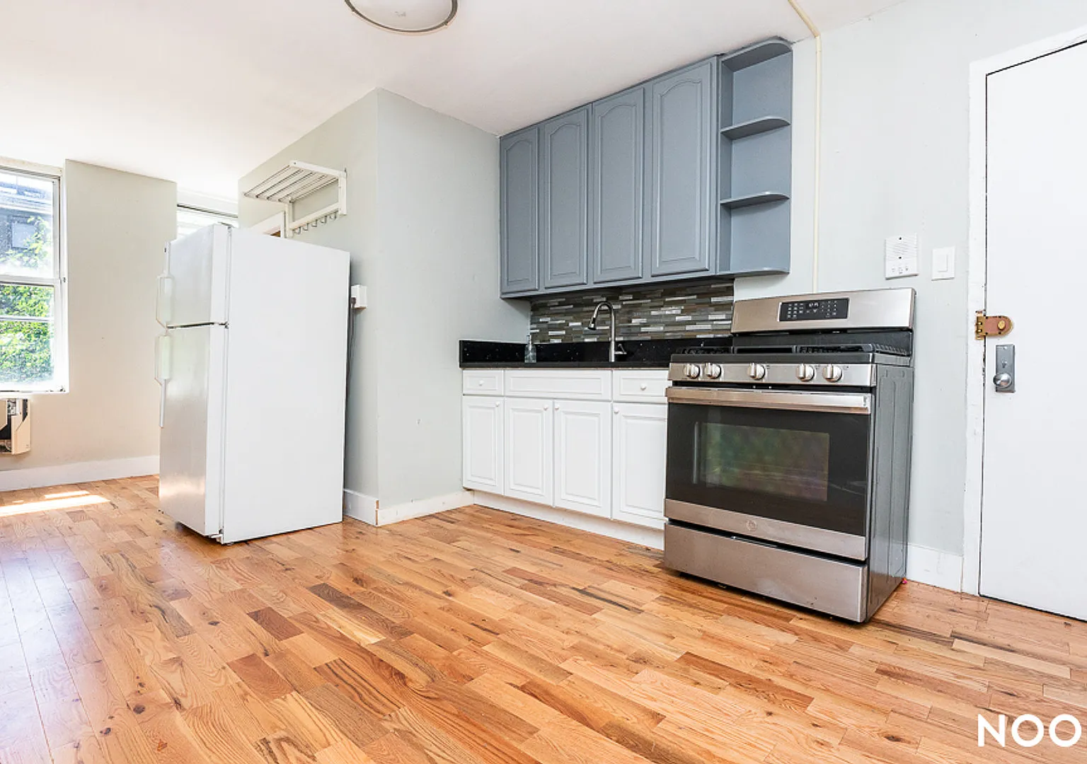 134 Grattan Street — Photo 4