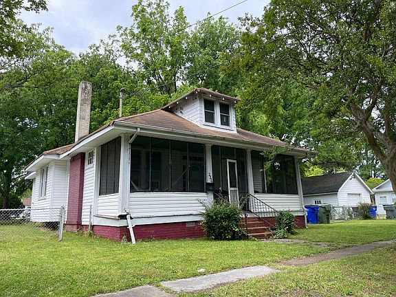 3rd image of 2329 Keller Ave