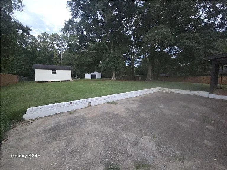 1670 Christian Cir — Photo 17