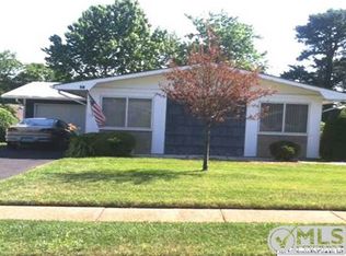 48 Clay Cir, Brick, NJ 08724