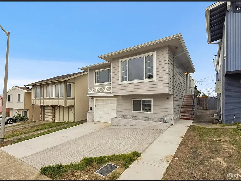 183 Camelia Dr #1 — Photo 11