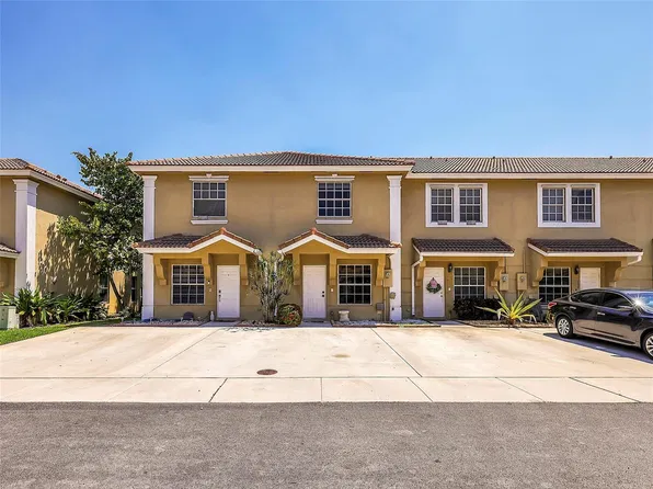 (undisclosed Address), Pembroke Pines, FL 33025