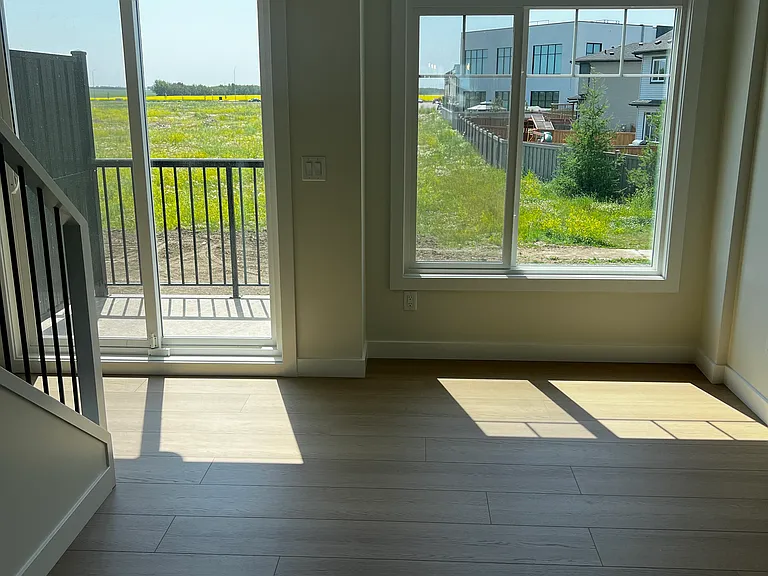 33 Cartmell Ct SW — Photo 3