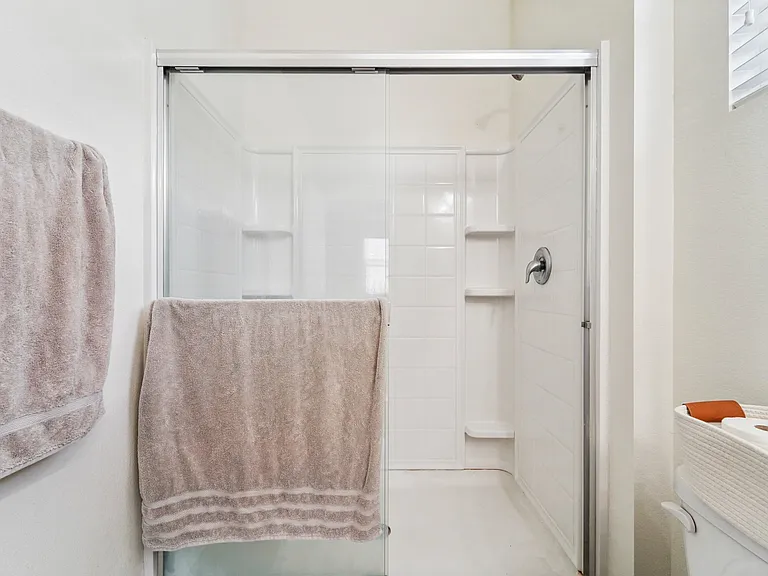 166 Gem Way — Photo 37