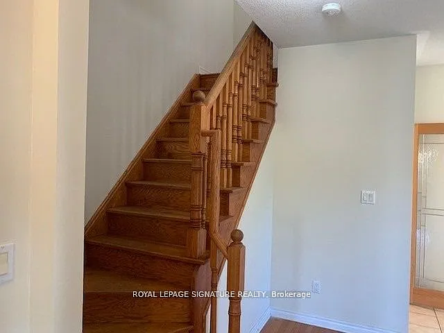 248 Breton Ave #UPPER LEVEL — Photo 7