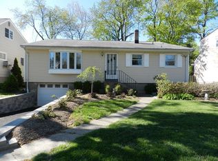 81 Longview Ave, Lake Hiawatha, NJ 07034