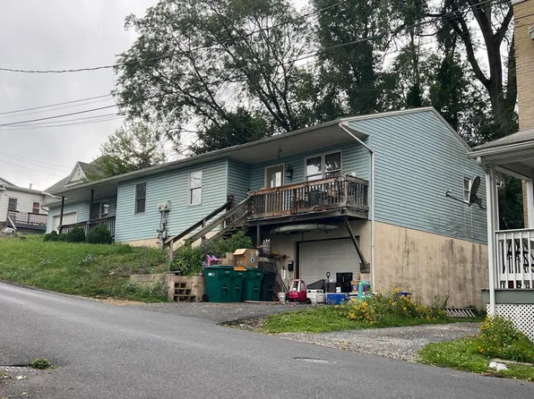 223 Pennsylvania Ave, Enola, PA 17025