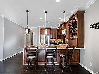 202 Walnut Blvd — Photo 6