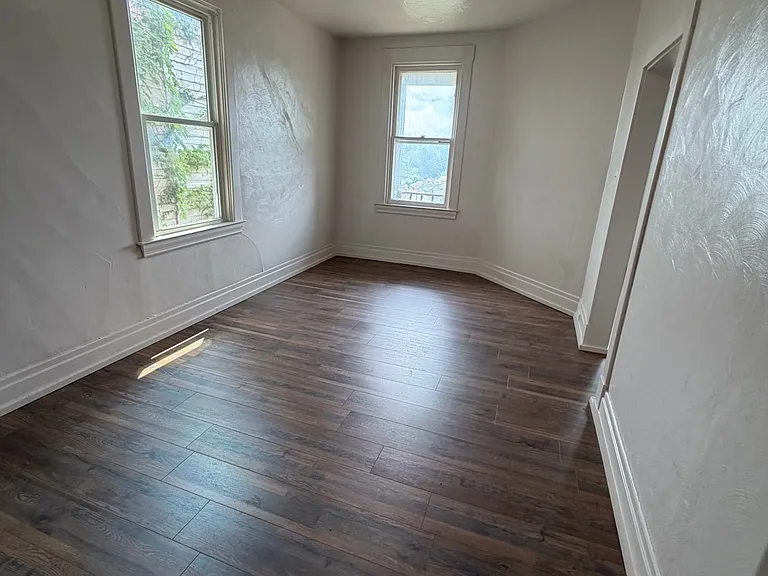 345 Woodward Ave — Photo 3