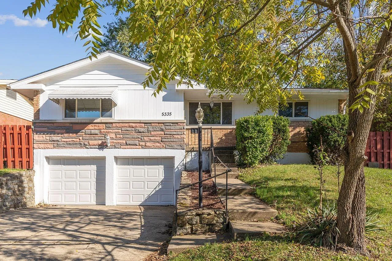 5335 Briarhill Dr photo 1
