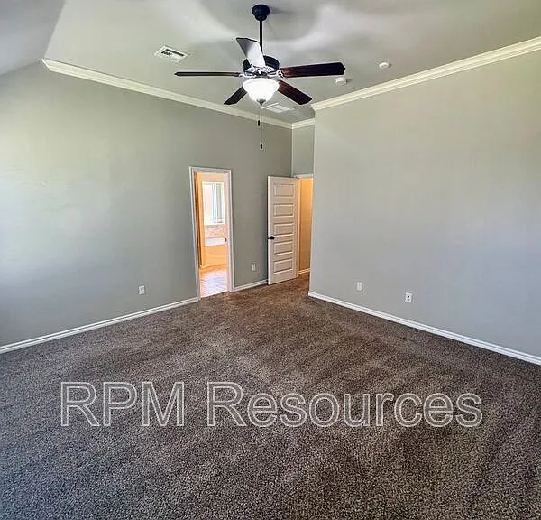 6705 NW 159th St — Photo 20