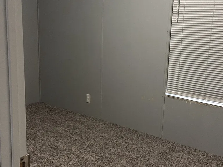 3702 Diplomat Ln — Photo 5