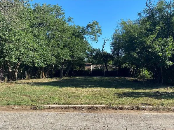 3027 SW 23rd St, Oklahoma City, OK 73108