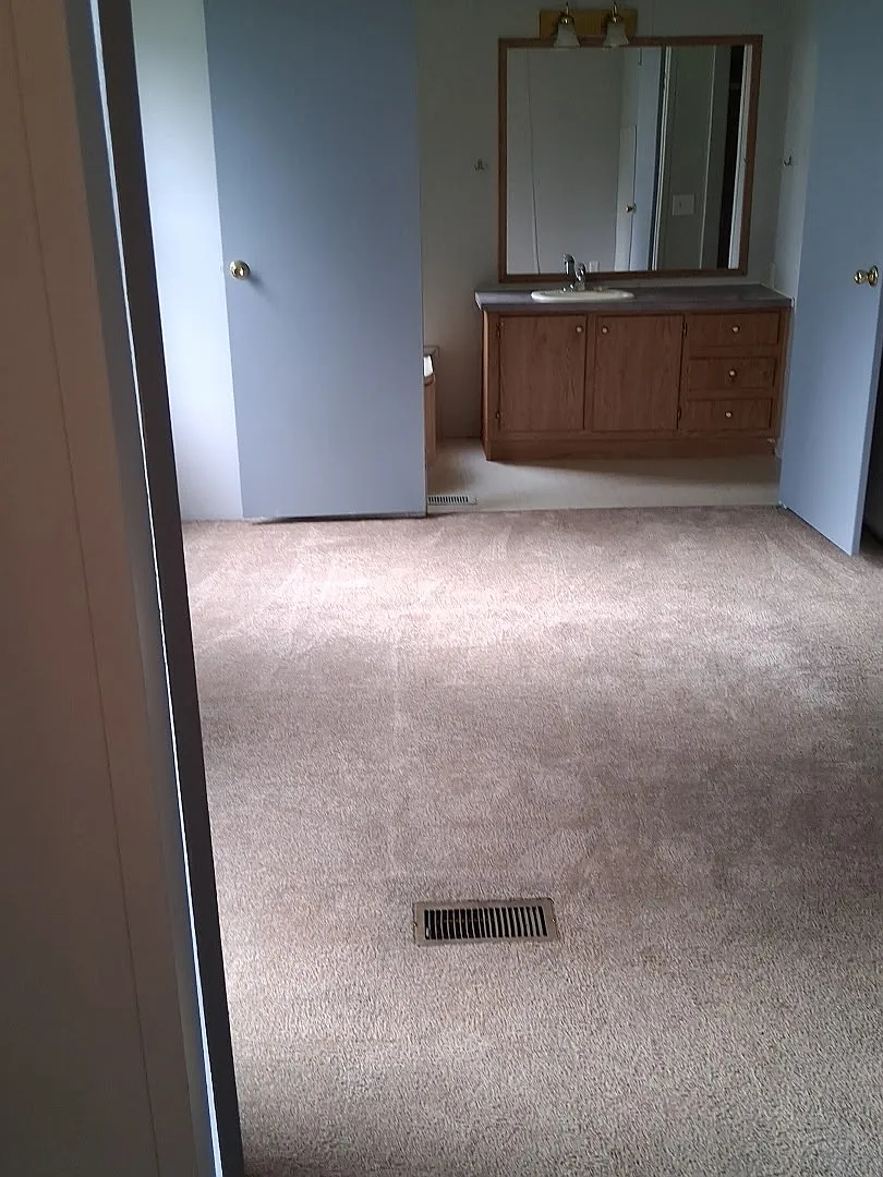 3 bed, $1,000 — Photo 3