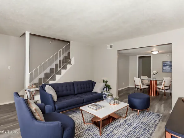 Ravenwood Apartments