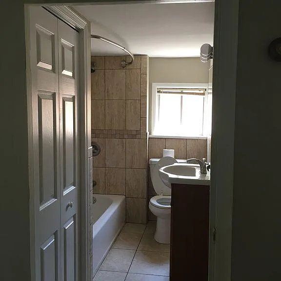 6911 Nashville Ave — Photo 17