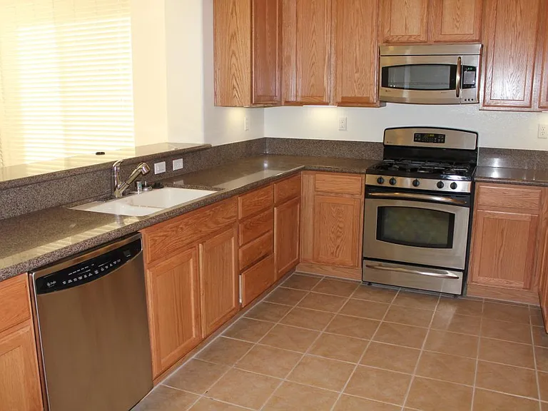 451 Miesque Ct — Photo 5