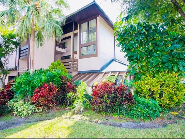 120 SW 96th Ter APT 104, Plantation, FL 33324
