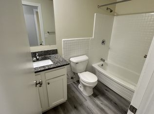 2006 Medford Rd #128, Ann Arbor, MI 48104