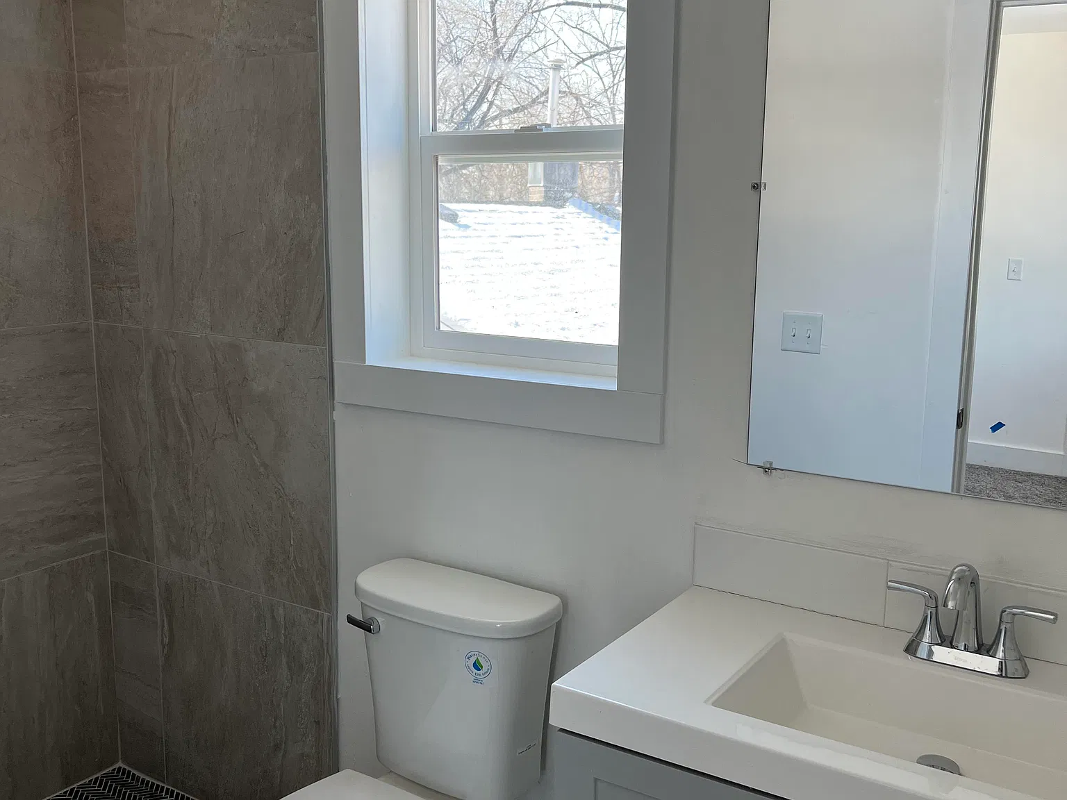 3 bed, 1400 sqft, $1,695 — Photo 4