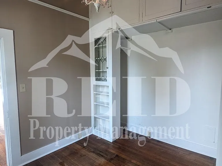 657 Highland Ave — Photo 17