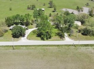 20340A Highway 52, Pleasanton, KS 66075