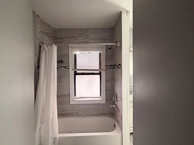 202 Hough Ave #2 — Photo 1
