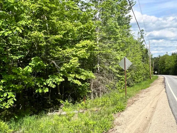 615 Main Street, Sumner, ME 04292