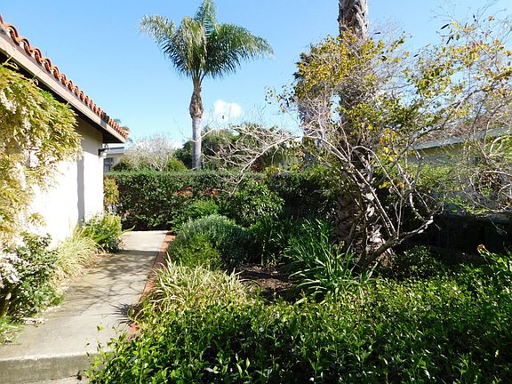 3rd image of 3733 Portofino Way