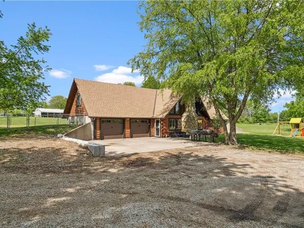 20411 S Cleveland Ave, Belton, MO 64012