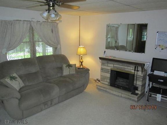 2nd image of 102 Eldorado St