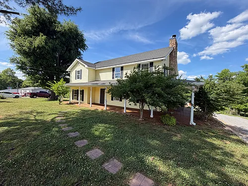 108 Crestview Dr Photo 1