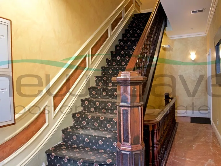 290 Columbus Ave #5 — Photo 13