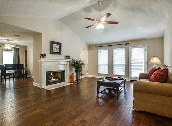 4th image of 2310 Owens Blvd