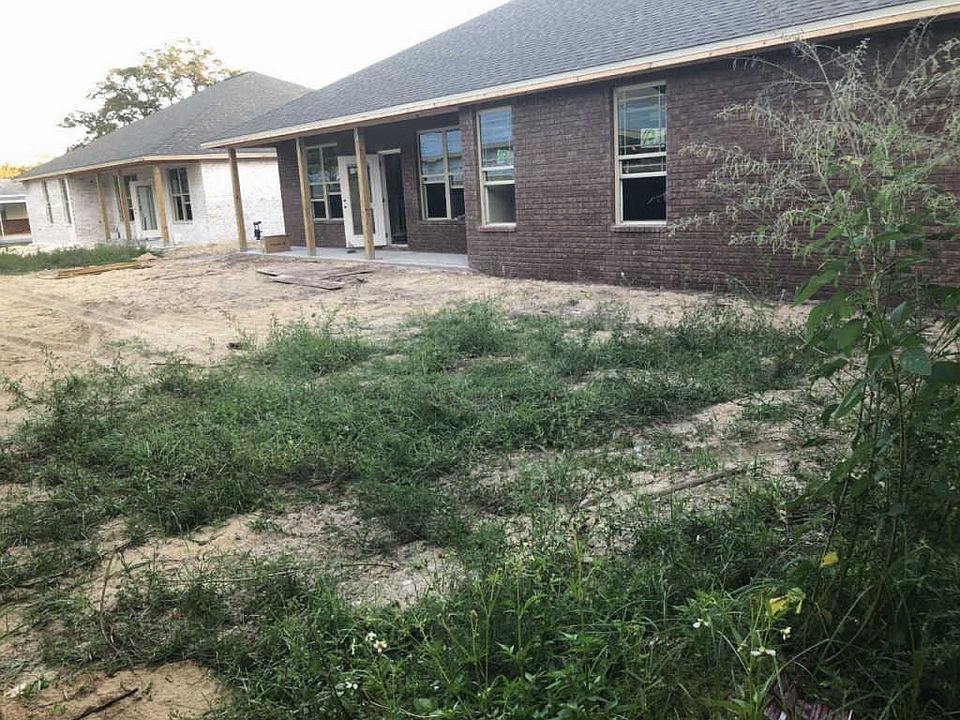 2nd image of 411A Walters Cir