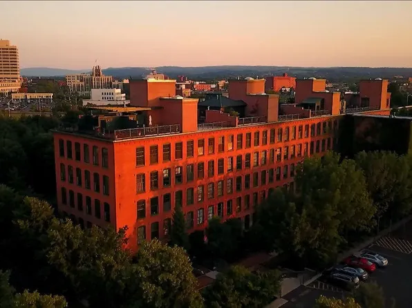 429 N Franklin St APT 110, Syracuse, NY 13202