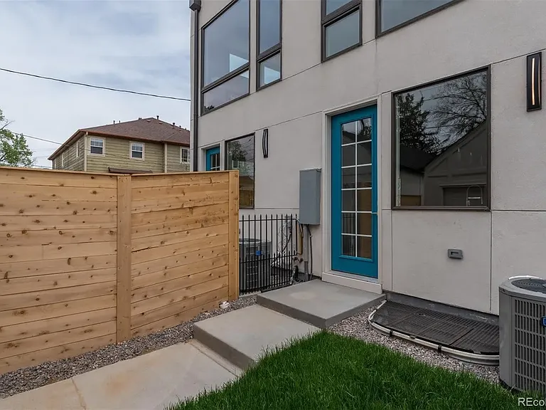 2259 S High St — Photo 3