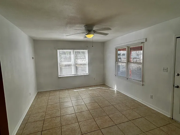 1551 N Calle Futura #3 — Photo 6