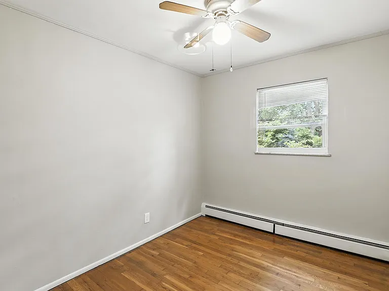 1722 N Way #BENDB8 — Photo 9