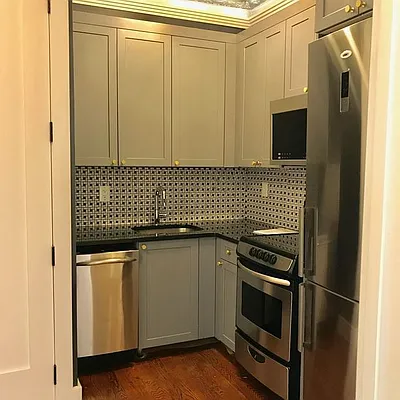 Rented by Brooklyn Group | media 22