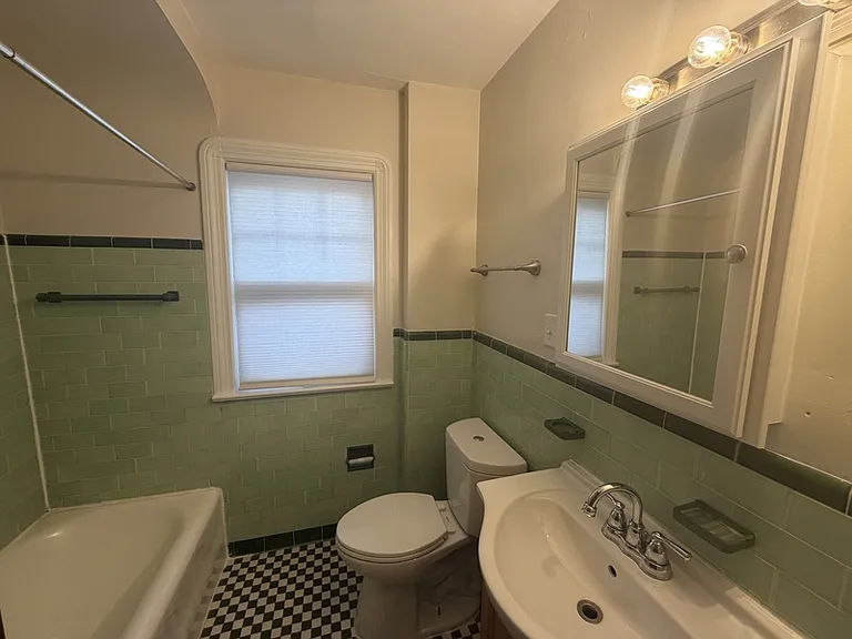 17917 E Park Dr — Photo 6