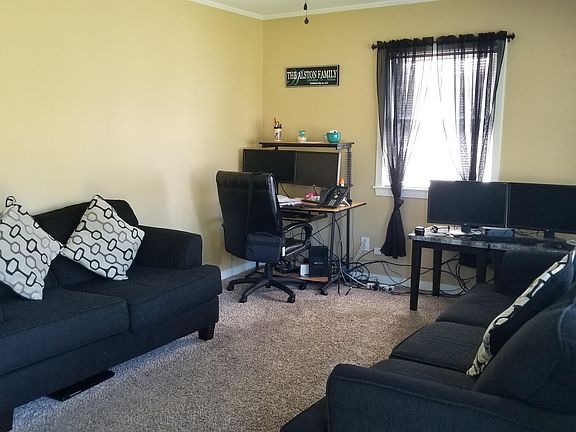 4th image of 2222 Amboy Dr