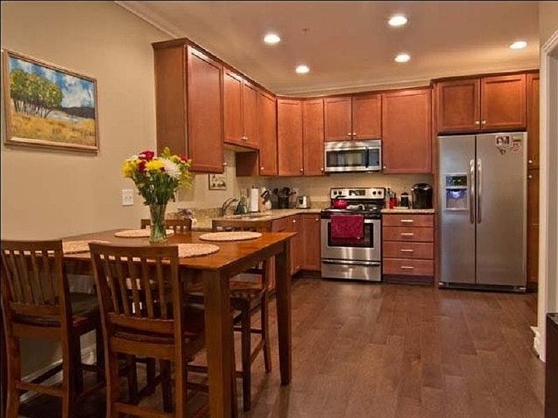 Spacious Kitchen area with 42" maple cabinetry