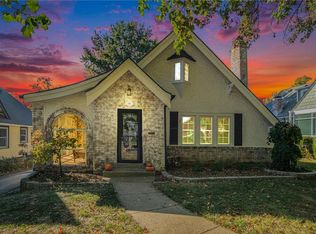 25 E Dartmouth Rd, Kansas City, MO 64113