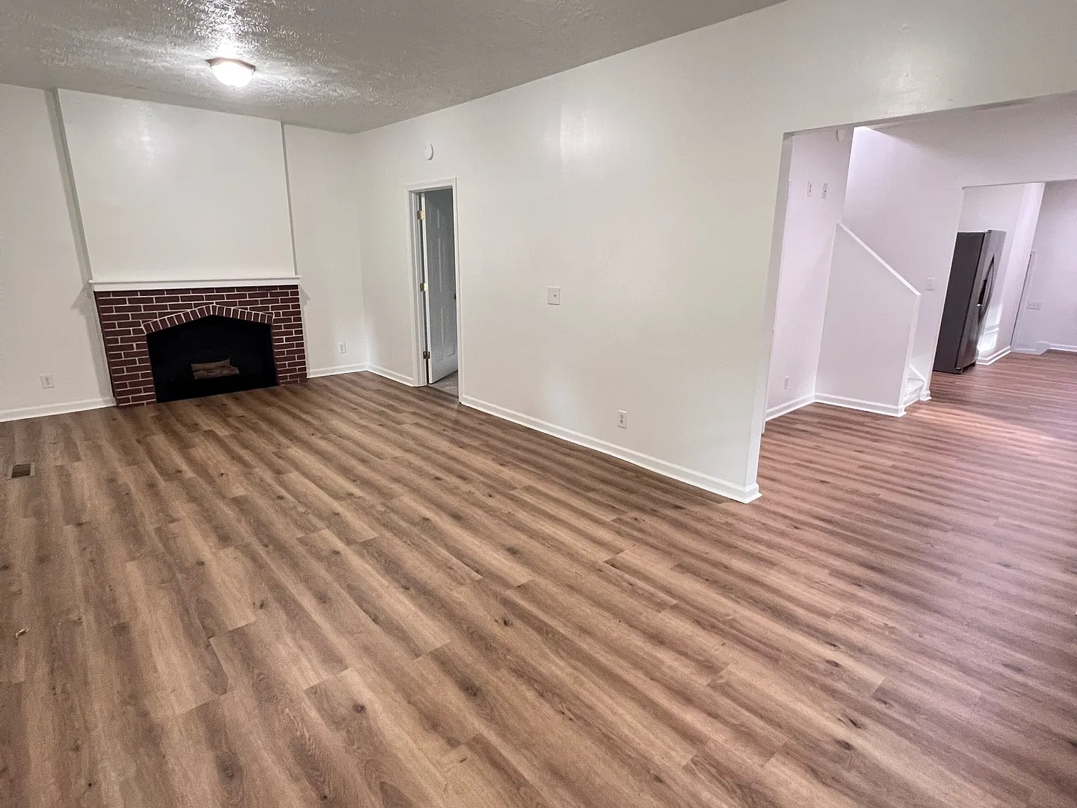 AND: Vanbuskirk: 1210: House - 1 — Photo 3