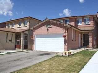 18 Bach Blvd, Brampton, ON L6Y 2P6