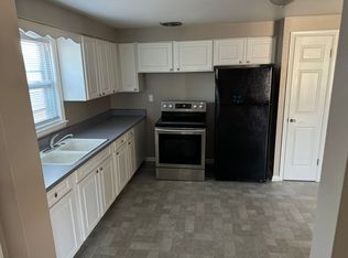 8039-8041 W Beckett Ave, Milwaukee, WI 53218