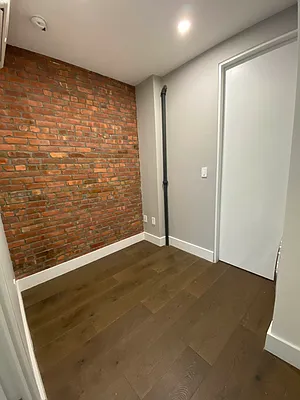 Rented by Besen Partners, LLC | media 16