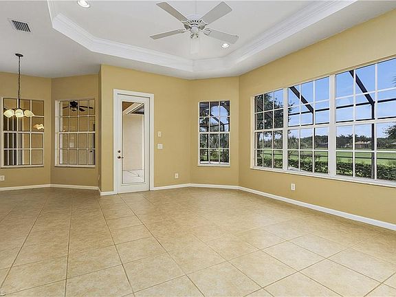3rd image of 11926 Heather Woods Ct